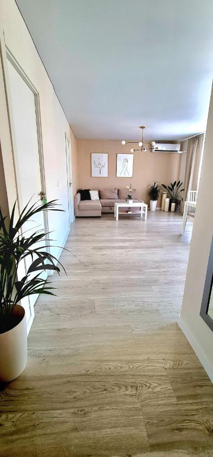 Cozy Modren Apartment on Malvarrosa Beach Walencja Zewnętrze zdjęcie